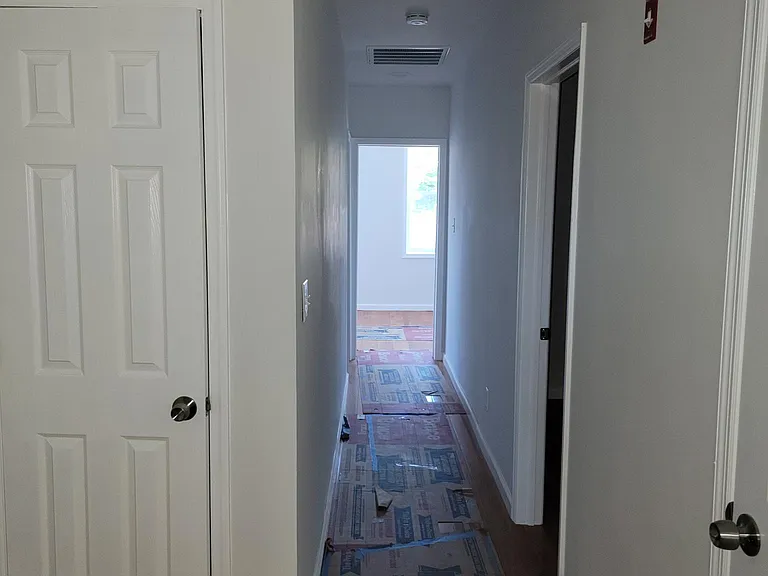 125 William St #3 — Photo 7