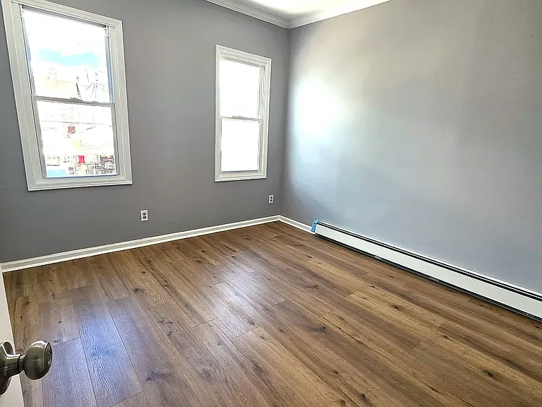 626 Eisenbrown St — Photo 10