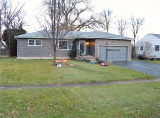 27 Marilou Dr, Rochester, NY 14624