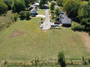 713 Pecan St, Muldrow, OK 74948