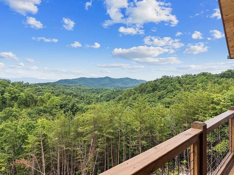 4302 Covered Wagon Rd — Photo 35