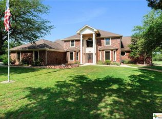 9499 Live Oak Rd, Salado, TX 76571