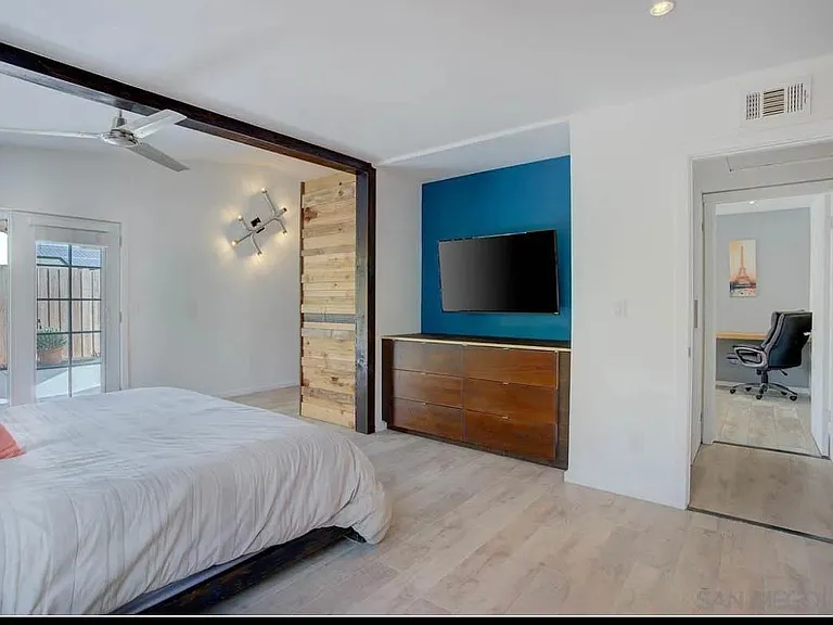 6571 Barnhurst Dr — Photo 5