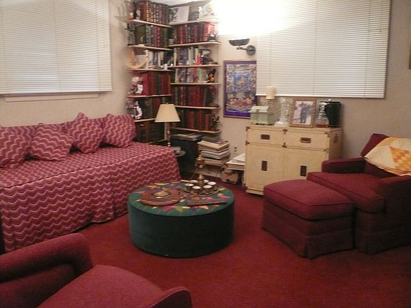 3rd image of 19 Thomas Pl