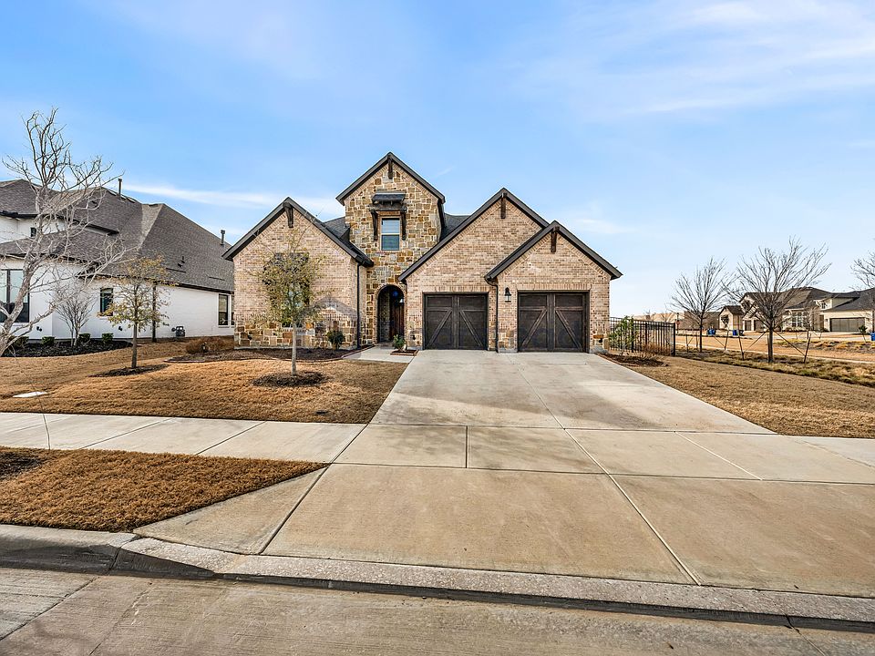 1st image of 1548 Vermillion Dr