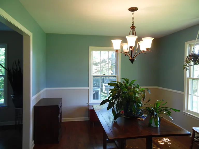 290 Heritage Rd — Photo 7