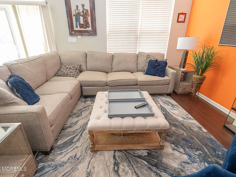 3 Bauer Ln — Photo 9