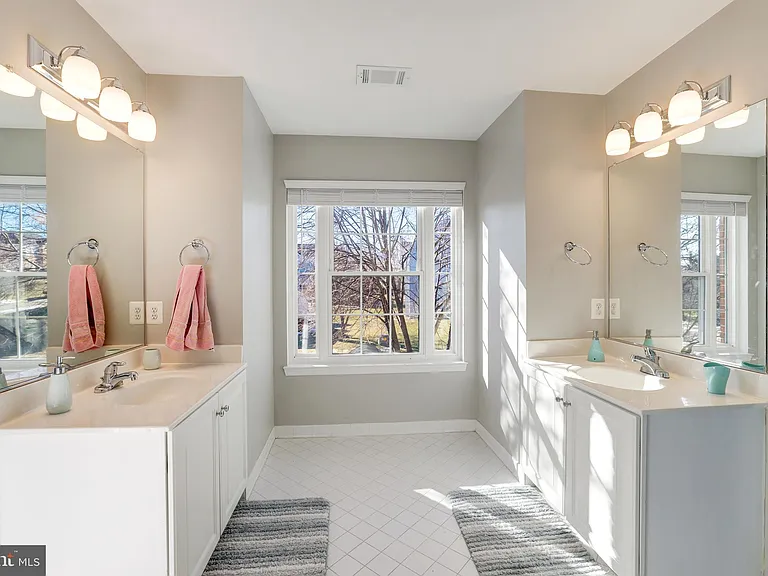 43258 Meadowood Ct — Photo 30