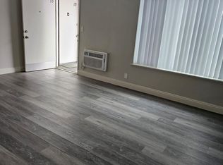 5130 Woodman Ave #18B, Sherman Oaks, CA 91423