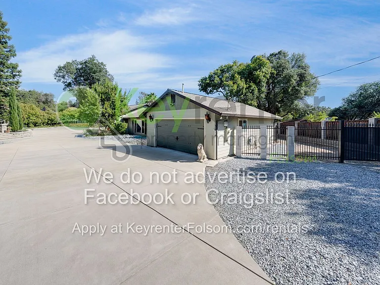 3686 Heady Ct — Photo 8