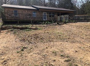 301 Carothers Ln, Russellville, AR 72802