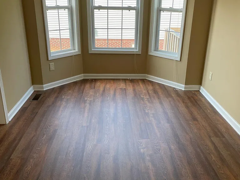 928 Nottingham Dr — Photo 17