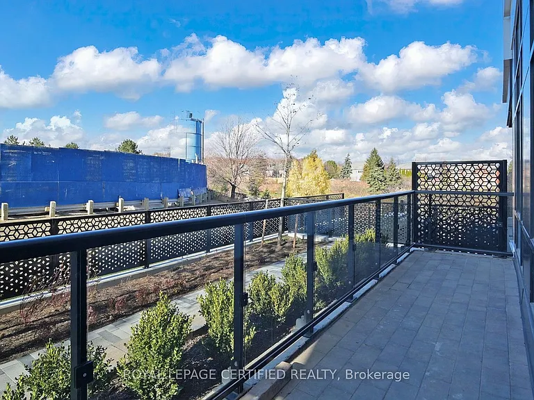 2495 Eglinton Ave W #205 — Photo 29