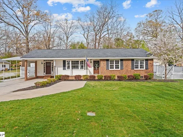 319 Elaine Ave, Taylors, SC 29687