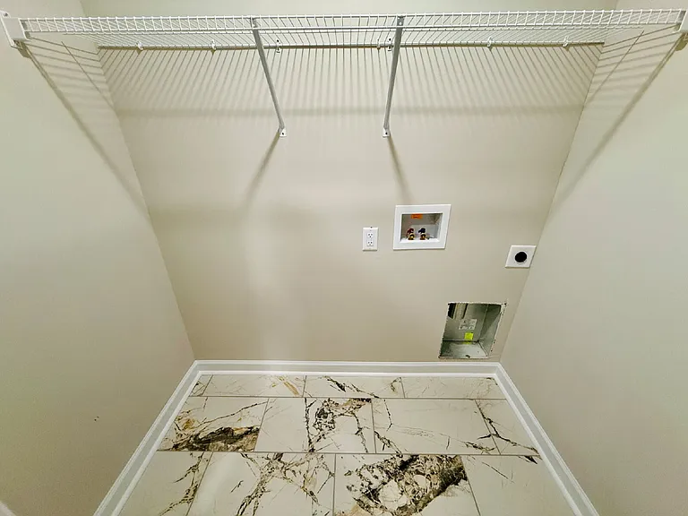 8107 King Rd — Photo 5