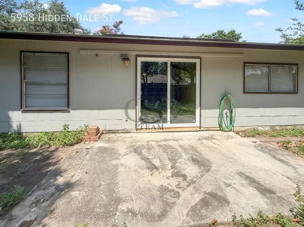5958 Hidden Dl, San Antonio, TX 78250
