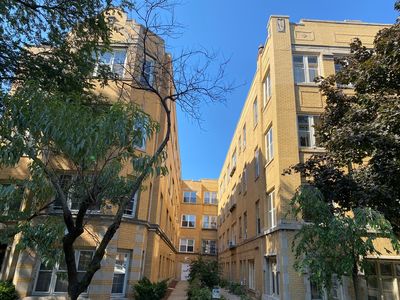 3024 W Palmer Blvd APT 1N, Chicago, IL, 60647