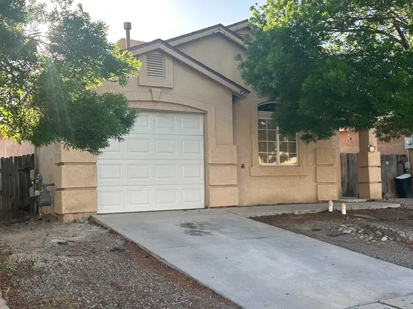 423 Sharp Spur St SW, Albuquerque, NM 87121