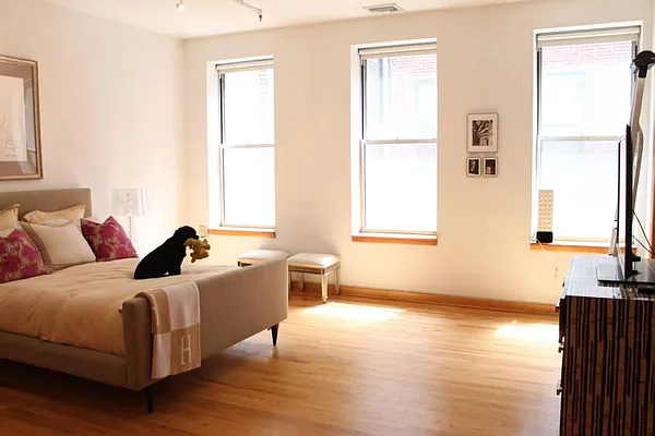 Rented by Level Group | media 28