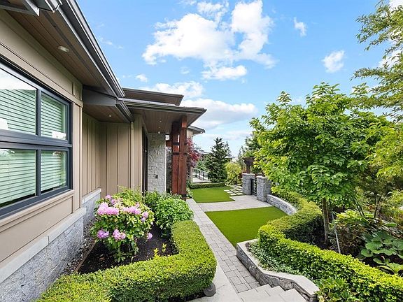 2nd image of 2972 Burfield Pl