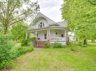 203 Main St, Worden, IL 62097