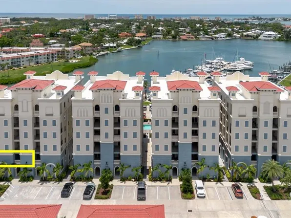 501 Tamiami Trl N Unit 201, Venice, FL 34285