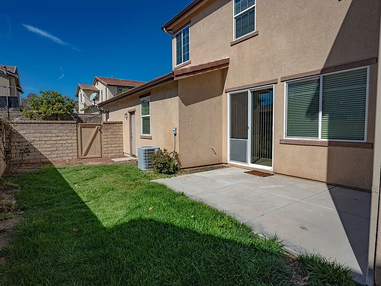 28341 Vista Del Rio Dr — Photo 21