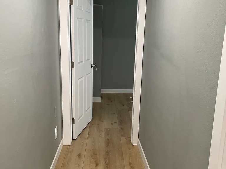 8717 Holmes Ave #3/4 — Photo 3
