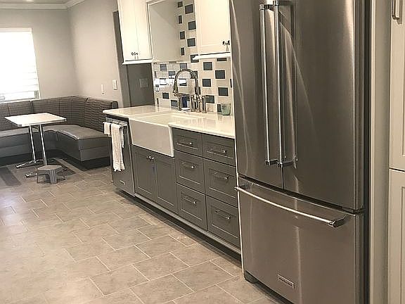 3rd image of 7005 Chelsea Dr