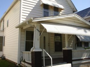 1040 SW College Ave, Topeka, KS 66604