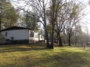 2257 Demaray Dr, Grants Pass, OR 97527