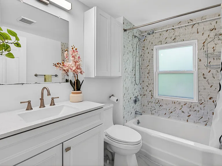 64 Redlands Rd — Photo 24