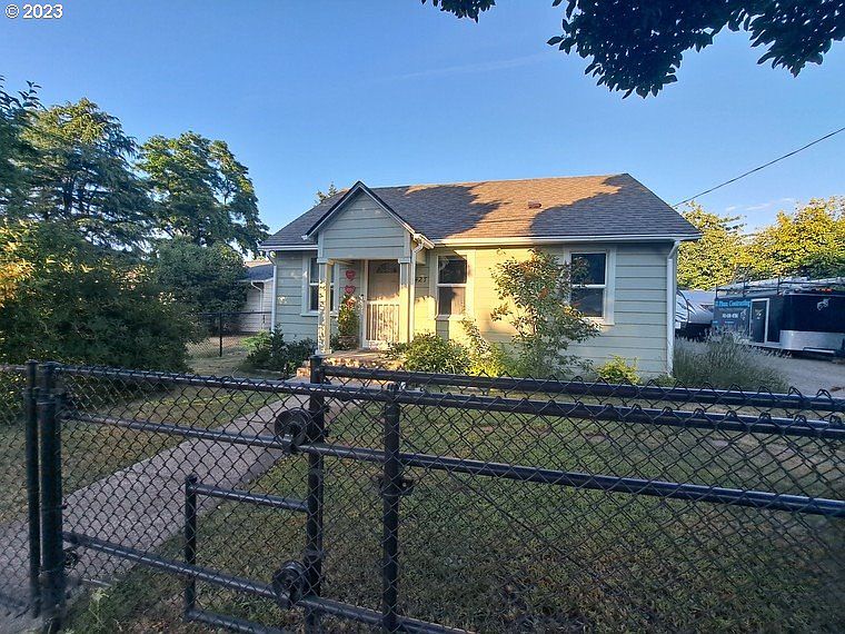 1427 Mill St, Springfield, OR 97477 Zillow