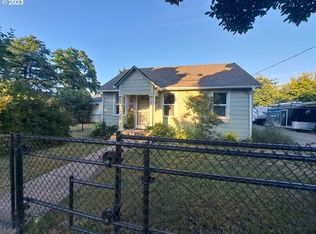 1427 Mill St, Springfield, OR 97477