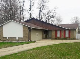 15207 Howe Rd, Strongsville, OH 44136