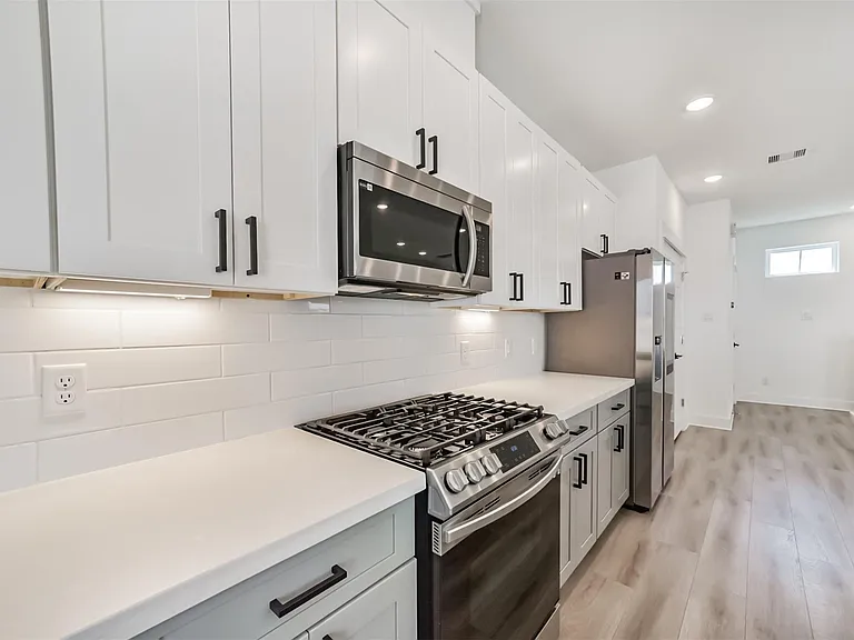 8321 Springwood Canyon Ln — Photo 18