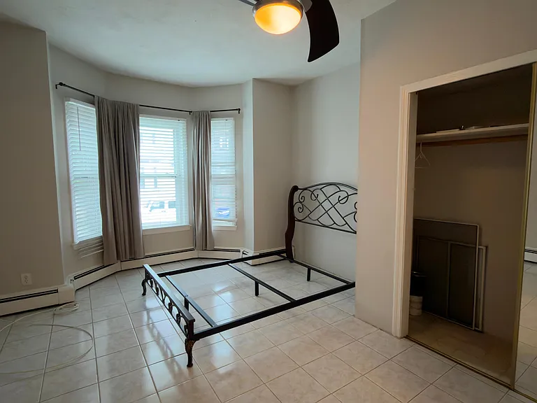 791 Saratoga St #1A — Photo 2