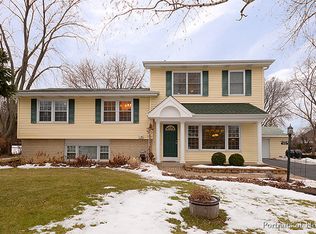 1S436 Lewis Ave, Lombard, IL
