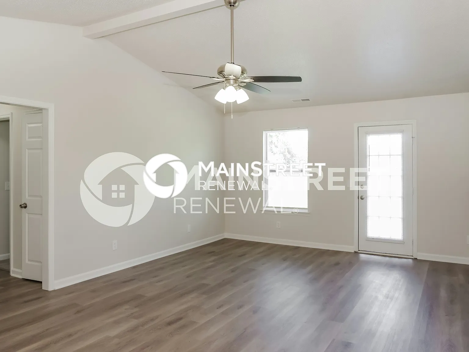 123 Piper Ln — Photo 4