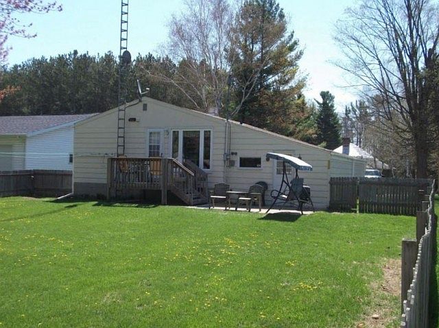 2nd image of 917 Steiner Dr