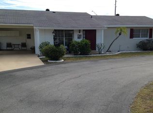 703 Reading Pl, Sun City Center, FL 33573