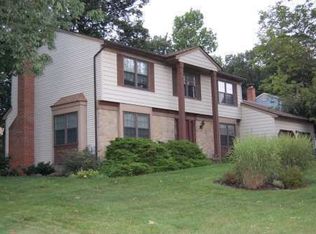 48 Pinecrest Dr, Somerset, NJ 08873