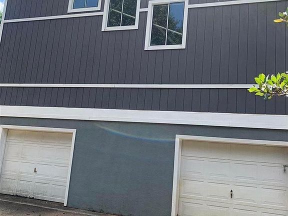 4th image of 5701 Delbarton Ct