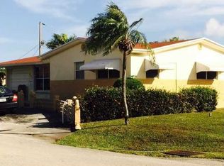 640 SW 4th St #A, Hallandale Beach, FL 33009