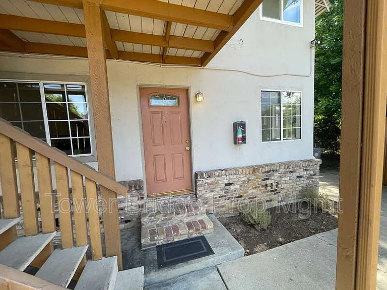 2701 San Fernando Way #2 — Photo 23