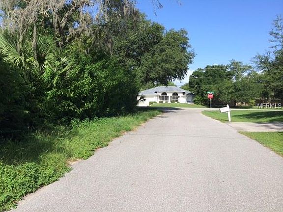 3rd image of 17041 Elder Ave