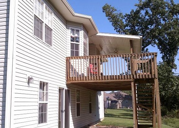 Back view, Porch