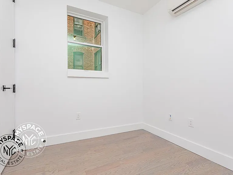 254 E 28th St #4A — Photo 5