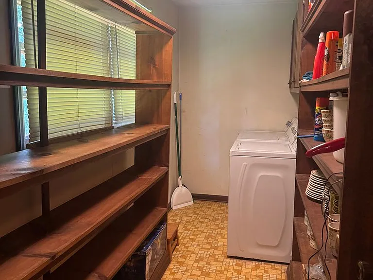 2116 Ila Rd — Photo 18