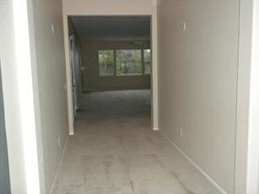 3rd image of 23591 Euclid St